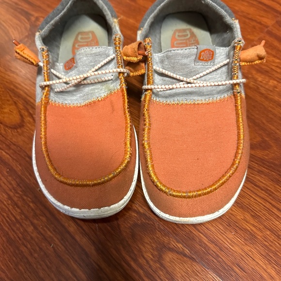 Hey Dude Wendy Tri Varsity Shoes in Orange and Gray W7 - Picture 6 of 12